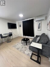 808 Ottawa St in Windsor, ON - Building Photo - Building Photo