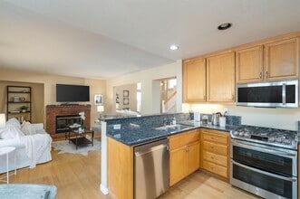 2532 Tapestry Way in Pleasanton, CA - Building Photo - Building Photo