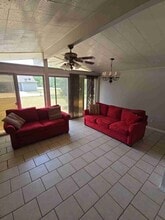 1705 Jefferson St in Commerce, TX - Building Photo - Building Photo