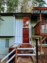 18135 Dayton Ave N in Shoreline, WA - Building Photo