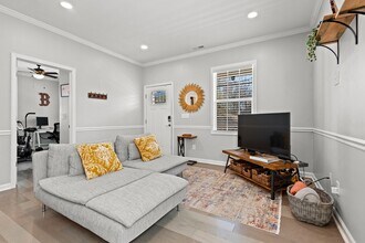 915 N Elizabeth St in Durham, NC - Building Photo - Building Photo