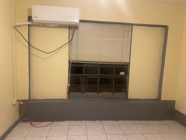 7506 Pond View Ct in Tampa, FL - Building Photo - Building Photo
