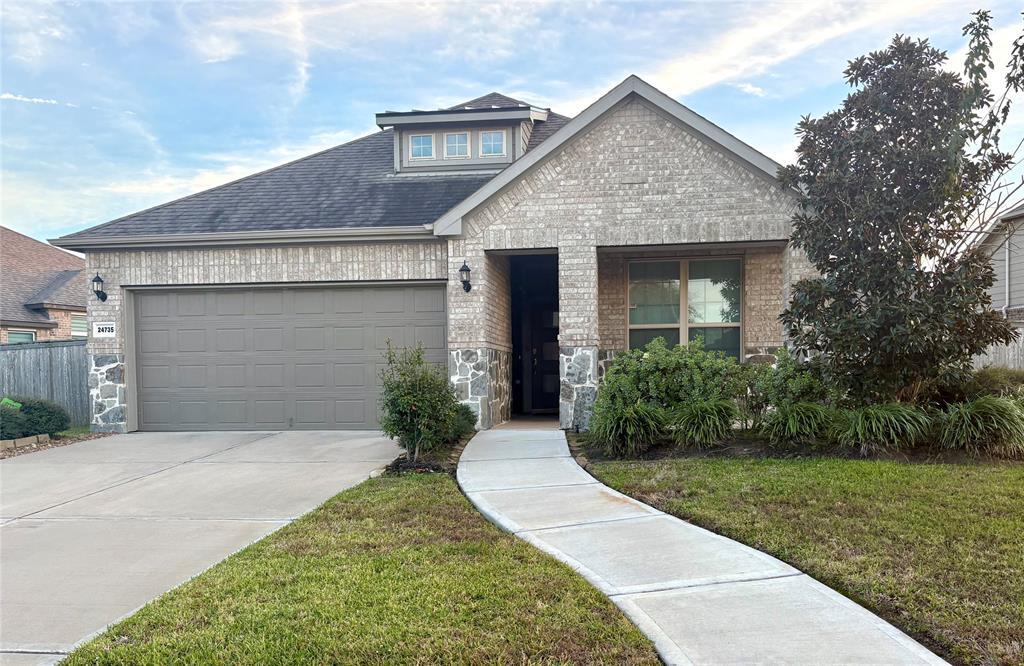 24735 Twilight Hollow Ln in Richmond, TX - Building Photo