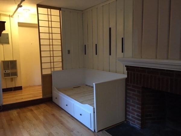 80 Mount Vernon St, Unit 3 in Boston, MA - Building Photo