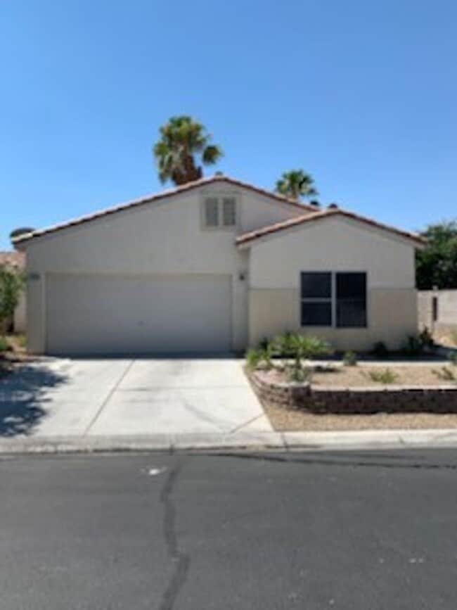 property at 7909 Mountain Point Ave