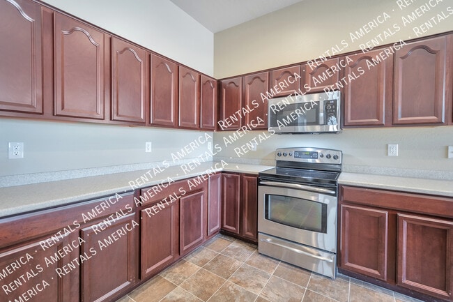 property at 43958 W Bailey Dr