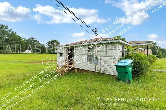 1760 Mt Olive Cir in Talladega, AL - Building Photo - Building Photo