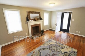519 Decatur Ave in Pittsburgh, PA - Building Photo - Building Photo