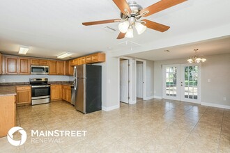 1405 N Lake Shipp Dr in Winter Haven, FL - Building Photo - Building Photo