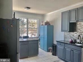 7 Shelley Cir in East Windsor, NJ - Building Photo - Building Photo