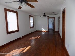 57 S Fletcher Ave in Fernandina Beach, FL - Building Photo - Building Photo