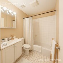 2710 Rosalyn Ct in Minneapolis, MN - Building Photo - Building Photo