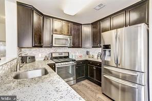 223 Breeders Cup Dr in Cherry Hill Township, NJ - Building Photo - Building Photo