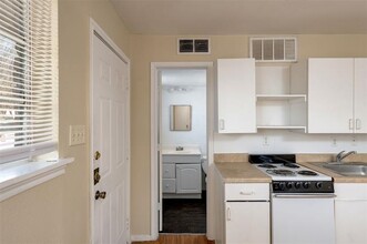 4521 Columbia Ave in Dallas, TX - Building Photo - Building Photo