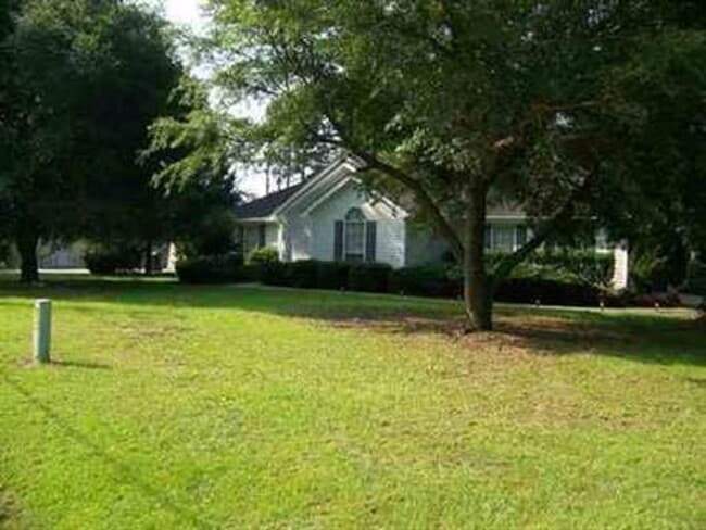102 Crestview Church Rd in Warner Robins, GA - Building Photo - Building Photo