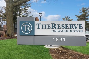 The Reserve on Washington Apartamentos