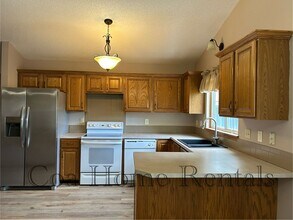 1102 Longford in Wichita, KS - Building Photo - Building Photo