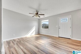 5530 St James St in Birmingham, AL - Building Photo - Building Photo