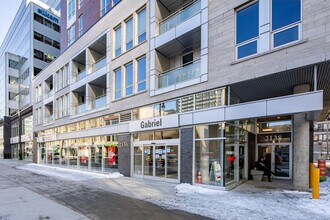 Le Catherine Condos in Montréal, QC - Building Photo - Building Photo