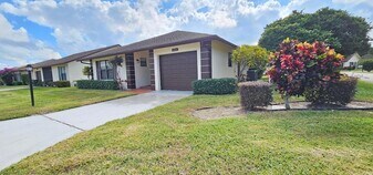 6266 Blue Baneberry Ln in Greenacres, FL - Building Photo