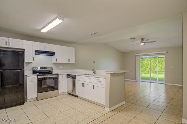 704 Ichabod Ave in Lehigh Acres, FL - Building Photo - Building Photo