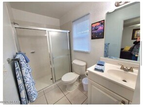 5397 S Nova Rd in Port Orange, FL - Building Photo - Building Photo