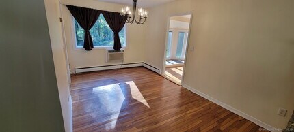 11 Marywood Rd in Bethel, CT - Building Photo - Building Photo