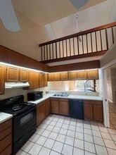 40 Austin Pl in Oldsmar, FL - Building Photo - Building Photo