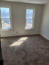 819 Hawthorne Ave in Waterloo, IA - Building Photo - Building Photo