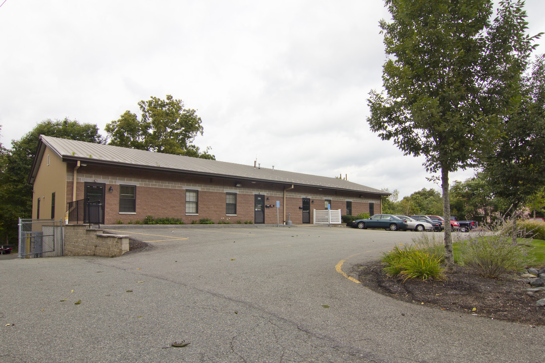 250 Centre St in Springfield, MA - Foto de edificio