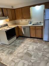 844 State St, Unit 41 in Bangor, ME - Foto de edificio - Building Photo