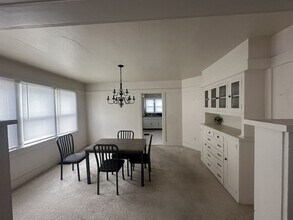 707 N Orchard St in Urbana, IL - Building Photo - Building Photo