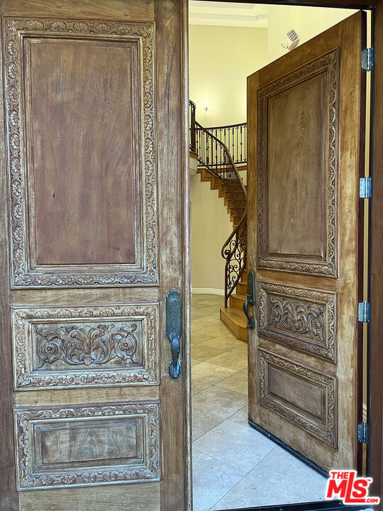 11540 Blix St in Valley Village, CA - Building Photo - Building Photo