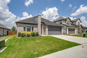 2504 Shakopee St in Fort Worth, TX - Building Photo - Building Photo