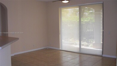 1651 Passion Vine Cir in Weston, FL - Building Photo - Building Photo