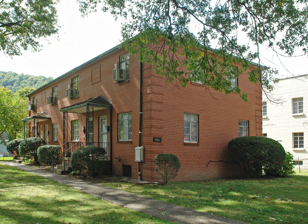 4011 Venable Ave SE in Charleston, WV - Building Photo