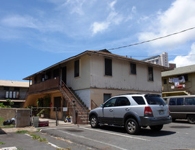 728 Mahiai Pl in Honolulu, HI - Building Photo - Building Photo