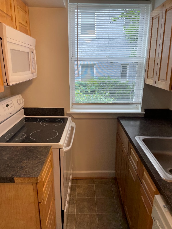 property at 730 Brandywine St SE