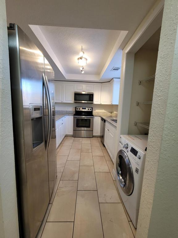 7857 Pinehurst Dr in Spring Hill, FL - Building Photo - Building Photo