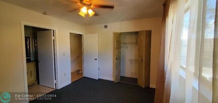 315 Palm Cir E in Pembroke Pines, FL - Building Photo - Building Photo