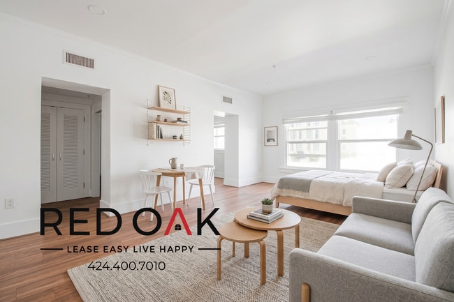 property at 6533 Hollywood Blvd