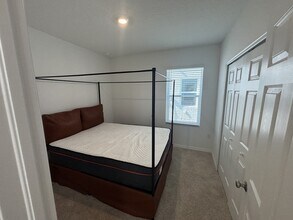 16842 Fiesta Dr in Port Charlotte, FL - Building Photo - Building Photo