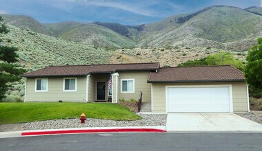 Coleville in Coleville, CA - Foto de edificio - Building Photo