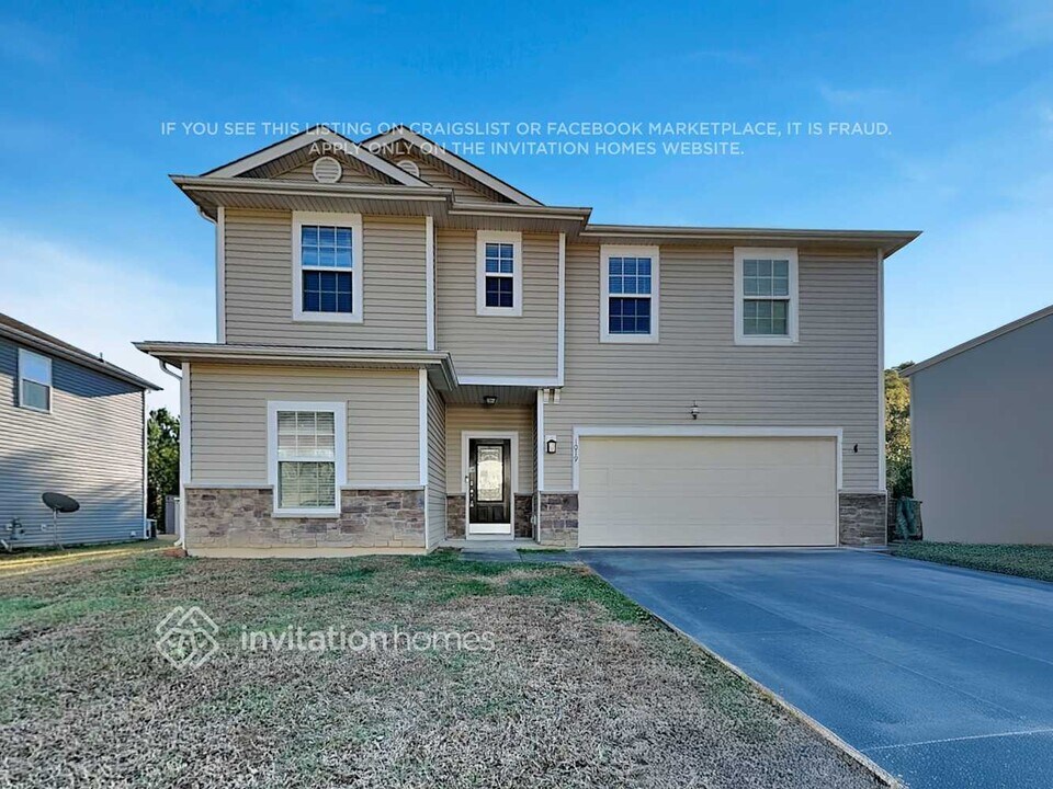 1019 Sweet Gale Dr in Durham, NC - Foto de edificio