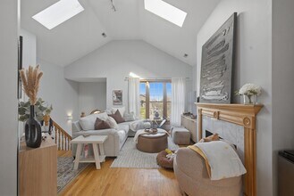 844 N Wood St, Unit 3 in Chicago, IL - Building Photo - Building Photo