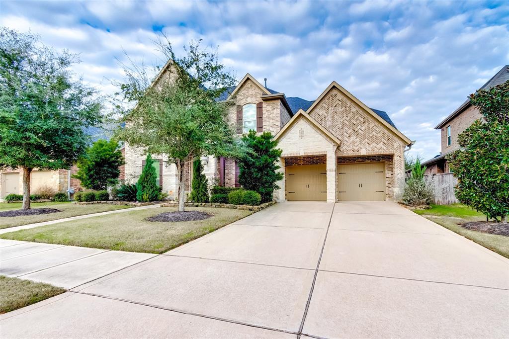 10307 Latta Creek Dr in Katy, TX - Building Photo