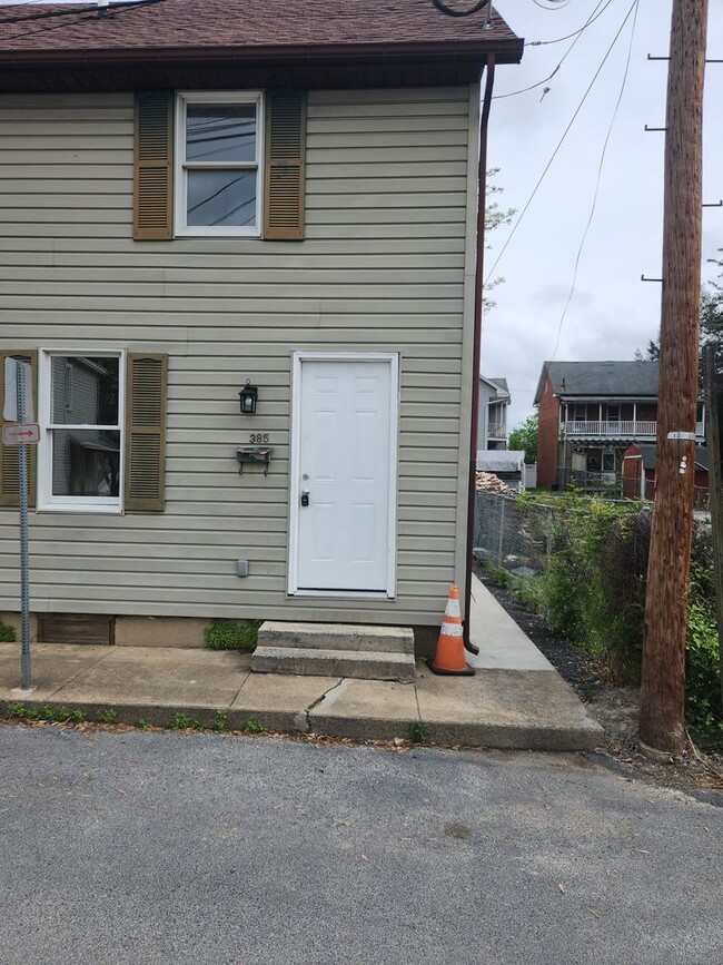 property at 383-385 Tolbert Ave
