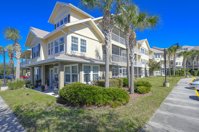 Las Palmas Senior Apartments in Palm Coast, FL - Building Photo - Building Photo