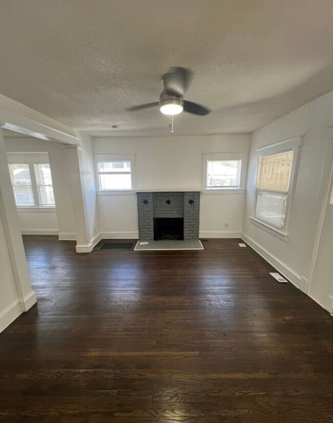 3820 E 59th Terrace in Kansas City, MO - Building Photo - Building Photo