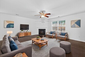 244 Solstice Dr in Haw River, NC - Building Photo - Building Photo